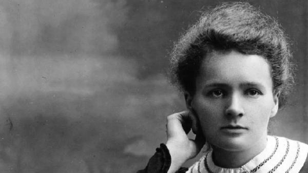 Wanita Pertama yang Memenangkan Hadiah Nobel Tahun 1903: Berasal dari Keluarga Miskin hingga Jadi Ilmuwan Terkemuka